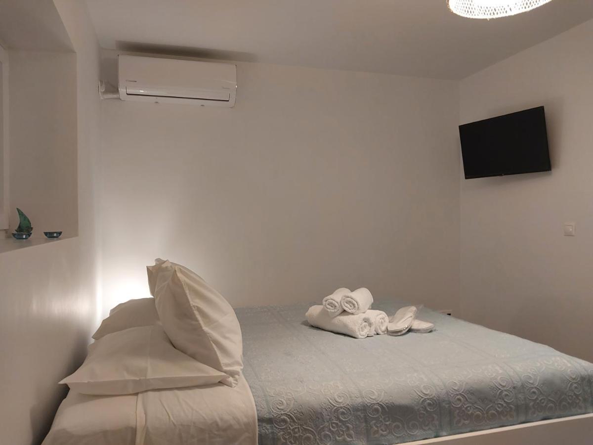 Sweet & Cosy Αpartment In Chora'S Old Town Apartment Andros Town Exterior photo